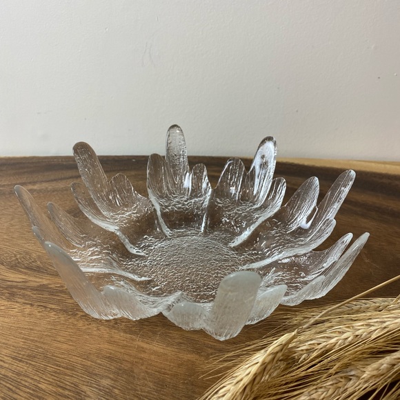 Clear Textured Ice Glass Decorative Bowl
